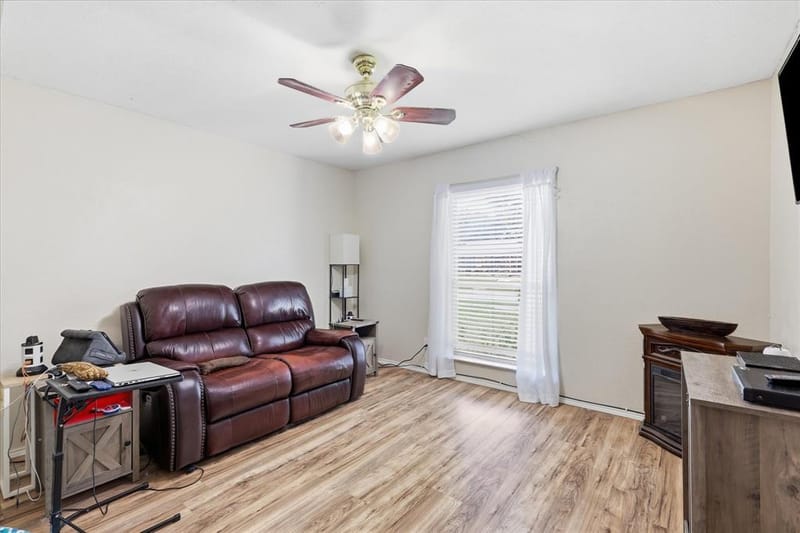 1322 Paris Drive, Garland TX 75040 - Photo 13