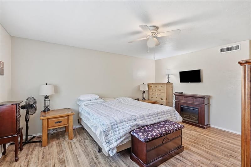 1322 Paris Drive, Garland TX 75040 - Photo 9