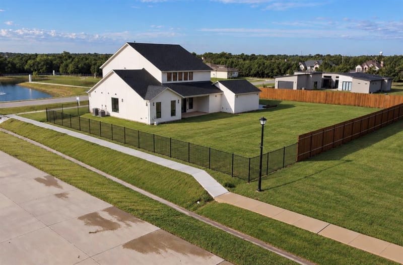 349 Valley Trail, Red Oak TX 75154 - Photo 37