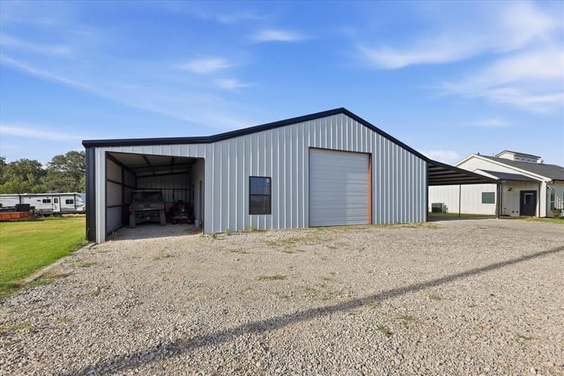 596 County Road 4668, Rhome TX 76078 - Photo 37