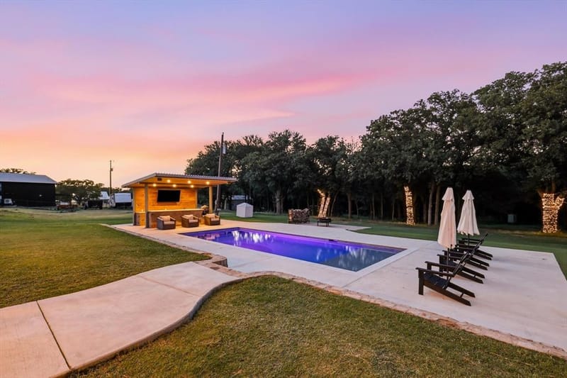 596 County Road 4668, Rhome TX 76078 - Photo 39