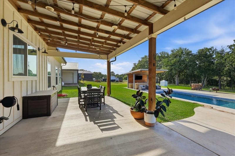 596 County Road 4668, Rhome TX 76078 - Photo 29