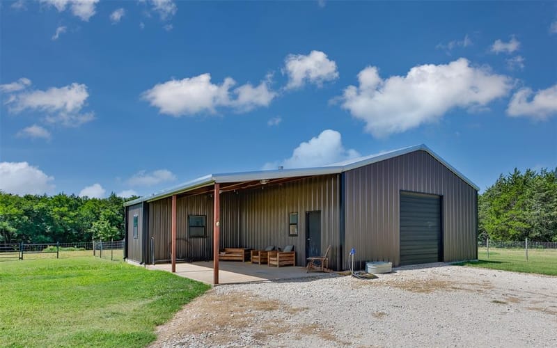 405 County Road 156, Whitesboro TX 76273 - Photo 2