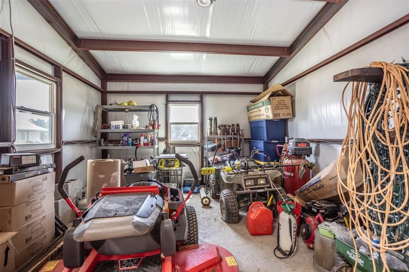 405 County Road 156, Whitesboro TX 76273 - Photo 10