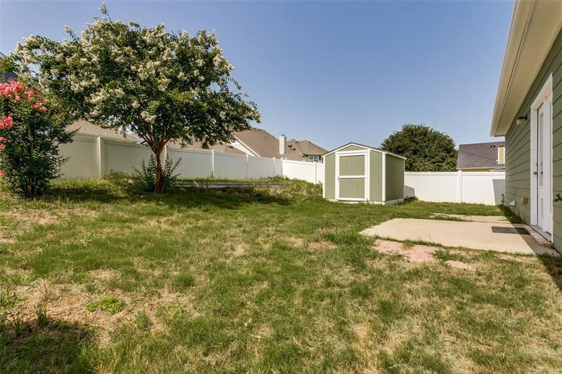 9128 Greene Drive, Providence Village TX 76227 - Photo 23