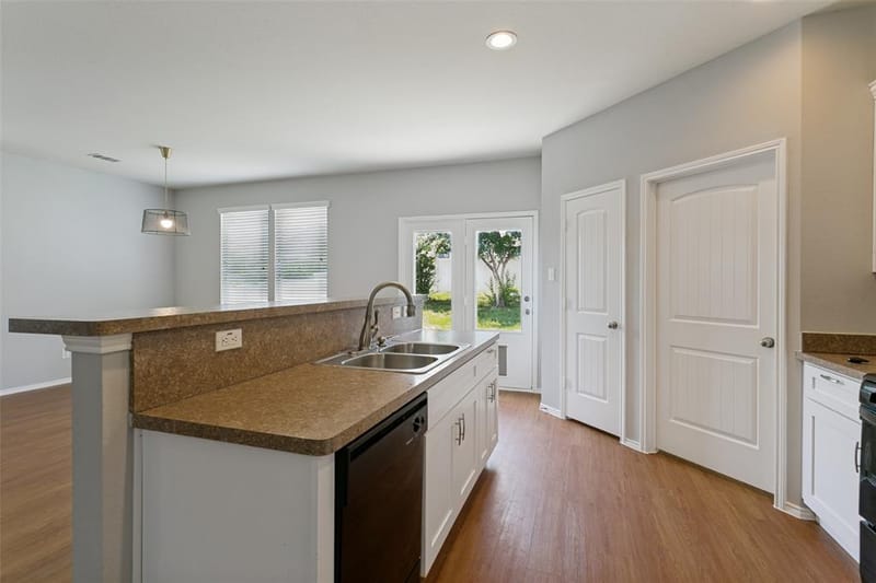 9128 Greene Drive, Providence Village TX 76227 - Photo 11