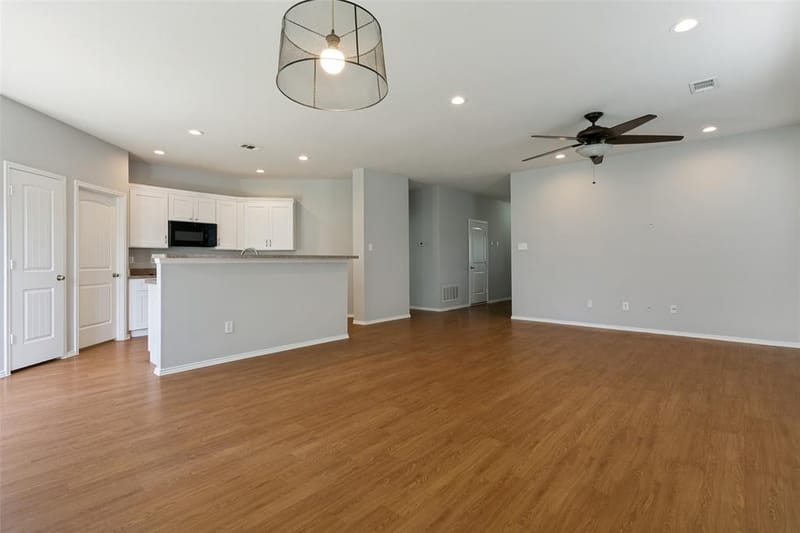 9128 Greene Drive, Providence Village TX 76227 - Photo 8