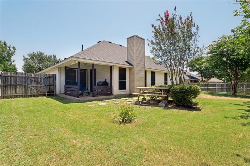521 Wild Springs Drive, Midlothian TX 76065 - Photo 13