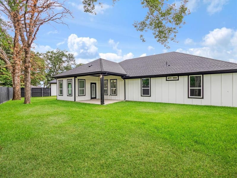 18508 Hickory Circle, Kemp TX 75143 - Photo 23