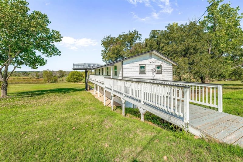 2520 Long Creek, Granbury TX 76049 - Photo 2