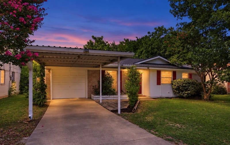 3005 18th Street, Plano TX 75074 - Photo 2