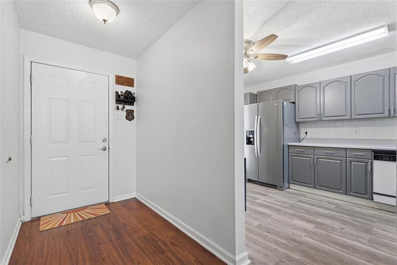 3005 18th Street, Plano TX 75074 - Photo 4