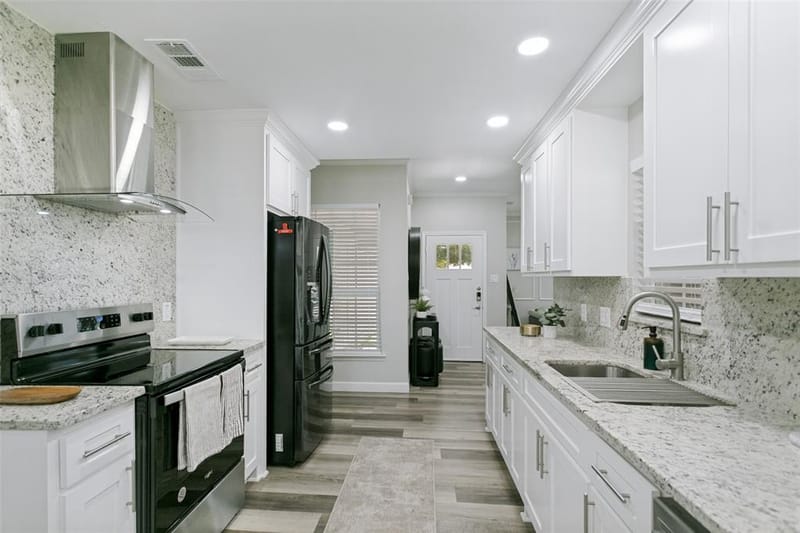 6709 Abilene Drive, Sachse TX 75048 - Photo 11