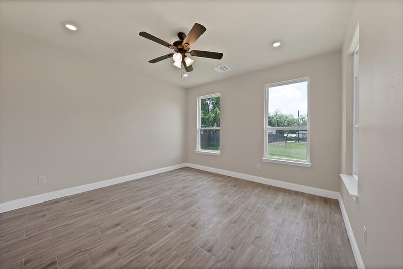 5115 Waterbury Court, Granbury TX 76048 - Photo 17