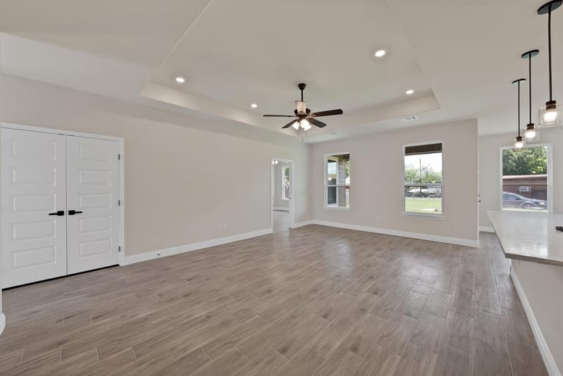 5115 Waterbury Court, Granbury TX 76048 - Photo 16