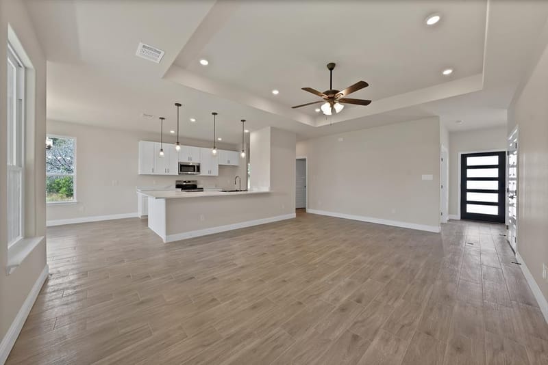 5115 Waterbury Court, Granbury TX 76048 - Photo 14