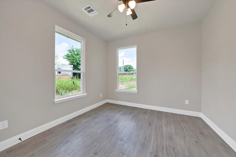 5115 Waterbury Court, Granbury TX 76048 - Photo 29