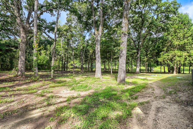 6051 County Road 2297, Quinlan TX 75474 - Photo 2