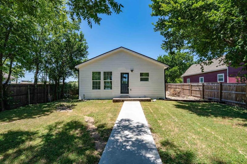 1920 S 18th Street, Waco TX 76706 - Photo 20