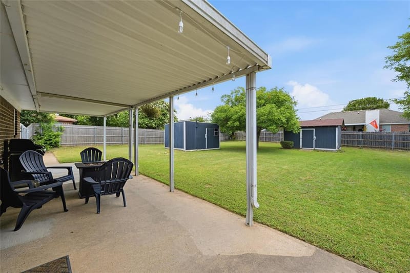 308 Oakwood Lane, Hewitt TX 76643 - Photo 18