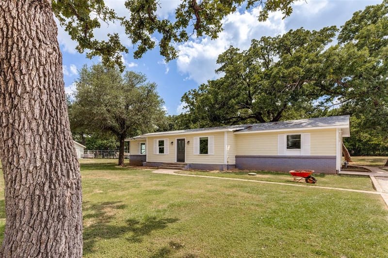 3074 W Highway 114, Paradise TX 76073 - Photo 2