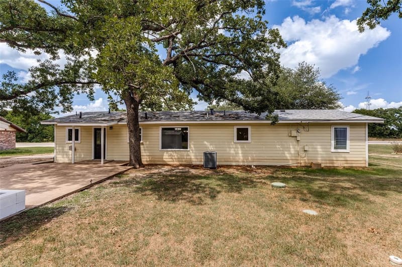 3074 W Highway 114, Paradise TX 76073 - Photo 22