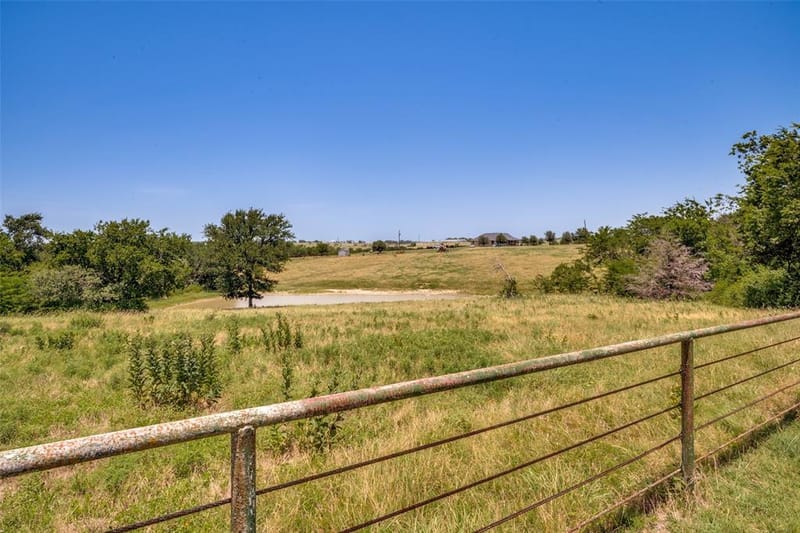 243 Rock Court, Decatur TX 76234 - Photo 24