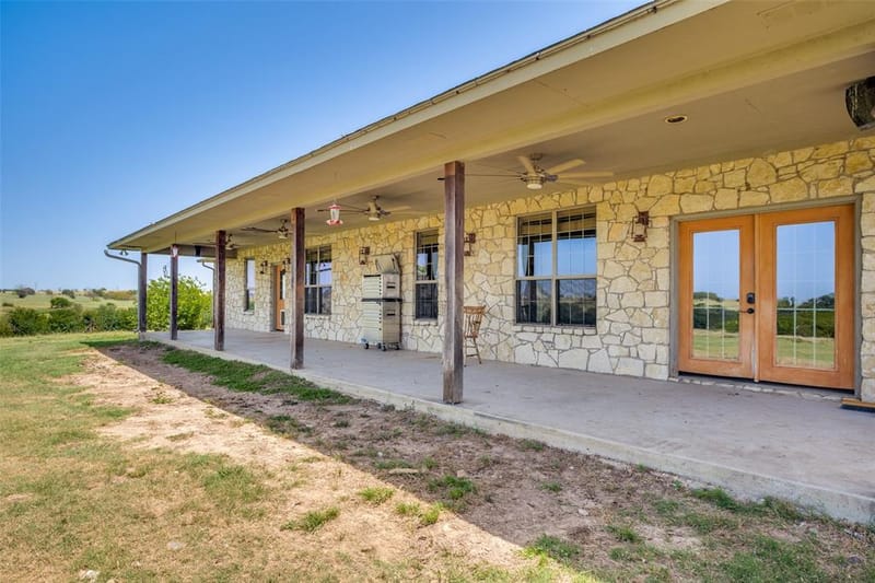 243 Rock Court, Decatur TX 76234 - Photo 18