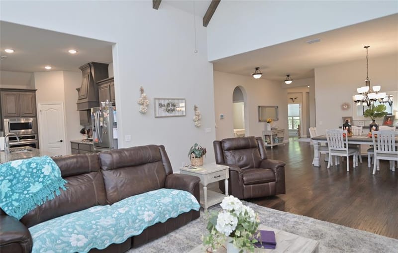 213 Oakcrest Drive, Justin TX 76247 - Photo 16