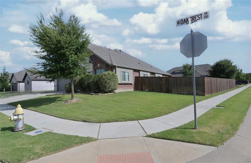 213 Oakcrest Drive, Justin TX 76247 - Photo 36