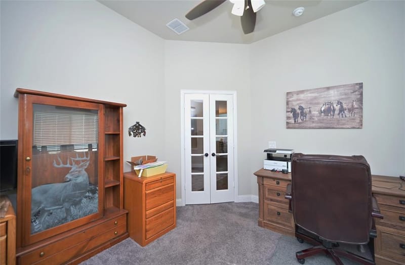 213 Oakcrest Drive, Justin TX 76247 - Photo 24