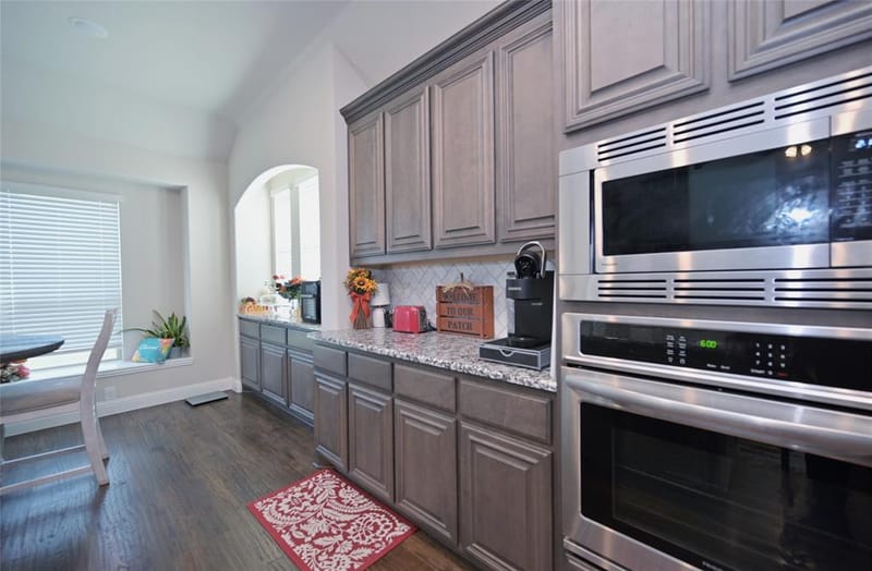 213 Oakcrest Drive, Justin TX 76247 - Photo 8