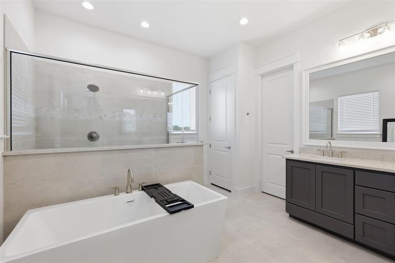 901 Medaris Way, Azle TX 76020 - Photo 23