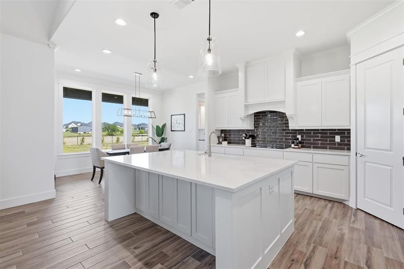 901 Medaris Way, Azle TX 76020 - Photo 17