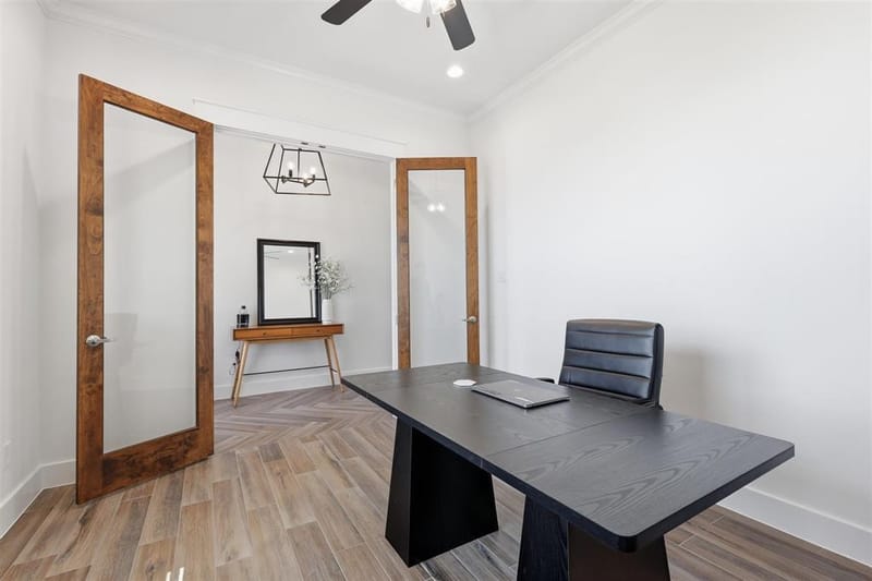 901 Medaris Way, Azle TX 76020 - Photo 12