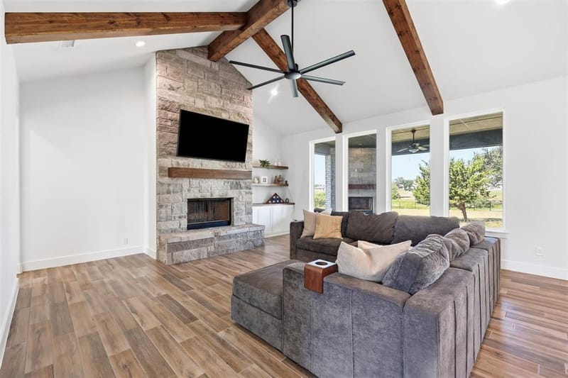 901 Medaris Way, Azle TX 76020 - Photo 8