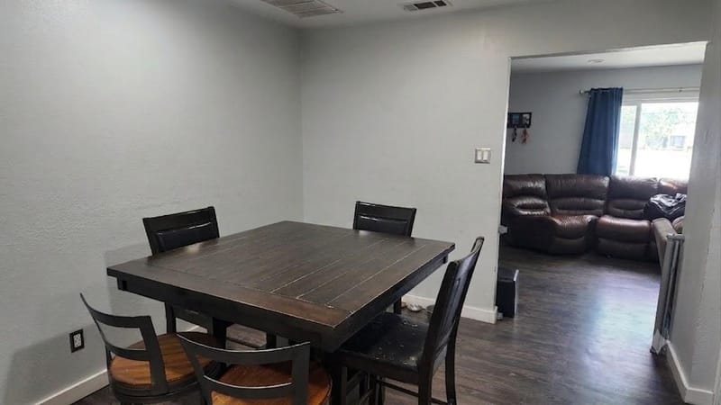 2532 Plaza Boulevard, Dallas TX 75241 - Photo 6