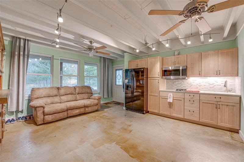 1002 S Main Street, Farmersville TX 75442 - Photo 5