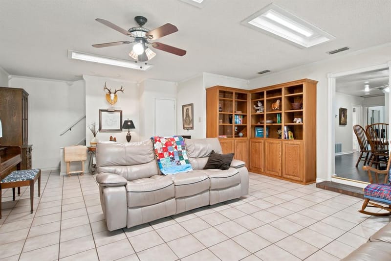 206 E North Street, Aubrey TX 76227 - Photo 17