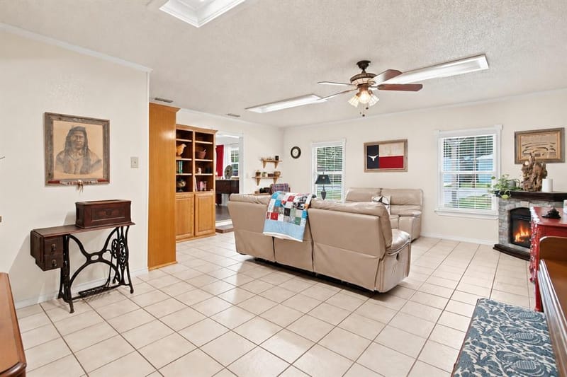 206 E North Street, Aubrey TX 76227 - Photo 19