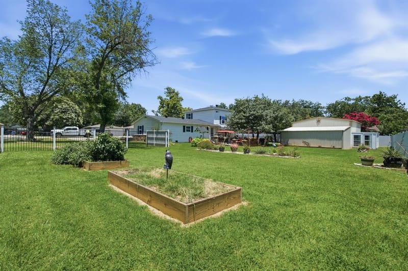 206 E North Street, Aubrey TX 76227 - Photo 35
