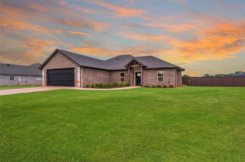391 County Road 1610, Alba TX 75410 - Photo 2