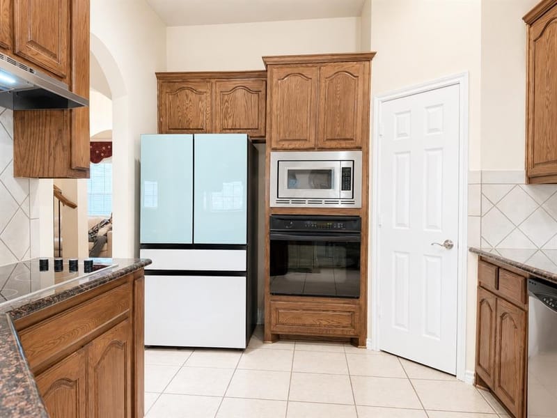 2201 Trickling Creek Drive, Garland TX 75041 - Photo 11