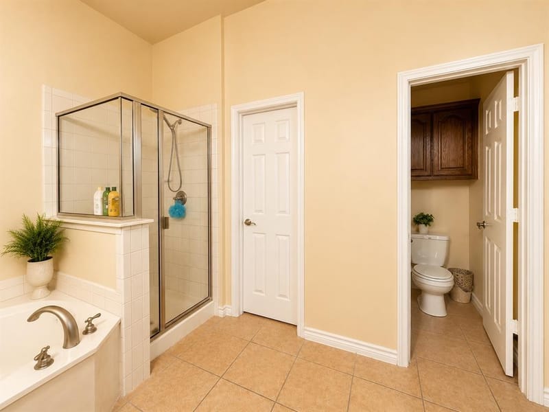 2201 Trickling Creek Drive, Garland TX 75041 - Photo 21