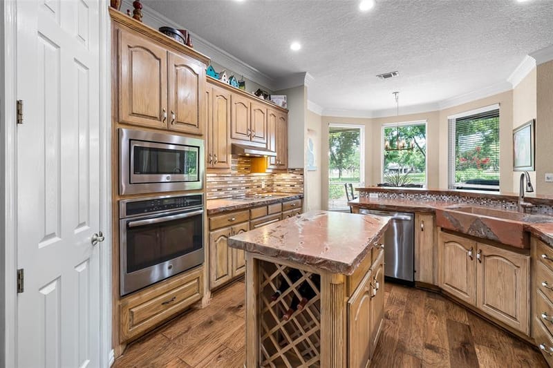 5612 Equestrian Court, Granbury TX 76049 - Photo 17