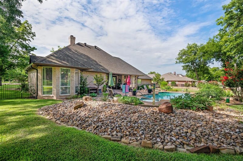 5612 Equestrian Court, Granbury TX 76049 - Photo 36