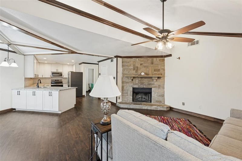 7029 Brookdale Drive, Watauga TX 76148 - Photo 9