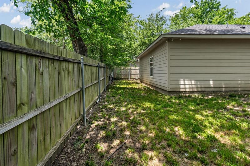 3611 Spencer Street, Greenville TX 75401 - Photo 24