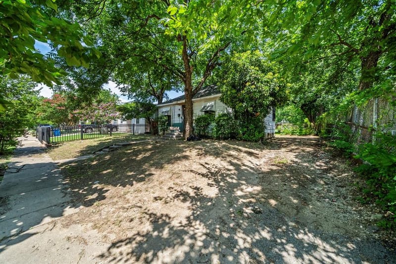 2942 Maryland Avenue, Dallas TX 75216 - Photo 2
