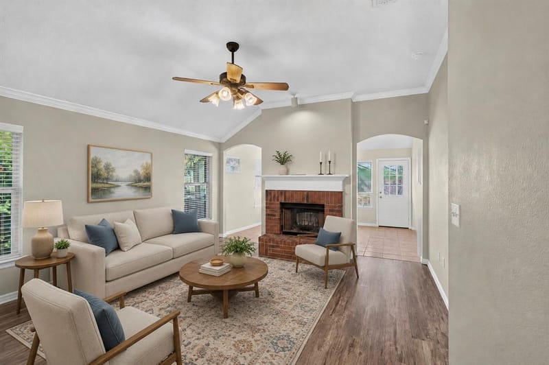 103 Post Oak Drive, Waxahachie TX 75165 - Photo 3
